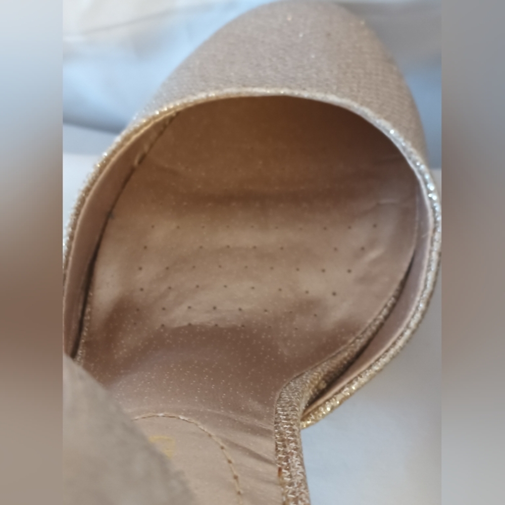 𝑫𝒓𝒆𝒂𝒎 𝑷𝒂𝒊𝒓𝒔 𝑪𝒐𝑪𝒐 𝑪𝒉𝒖𝒏𝒌𝒚 𝑨𝒏𝒈𝒆𝒍𝒂 𝑯𝒆𝒆𝒍𝒔 - Picture 8 of 15